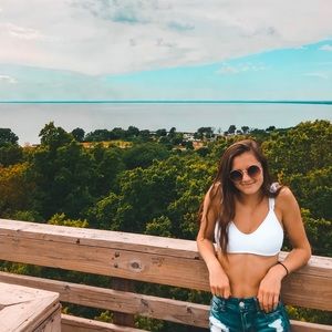 Meet your Posher, Seneca